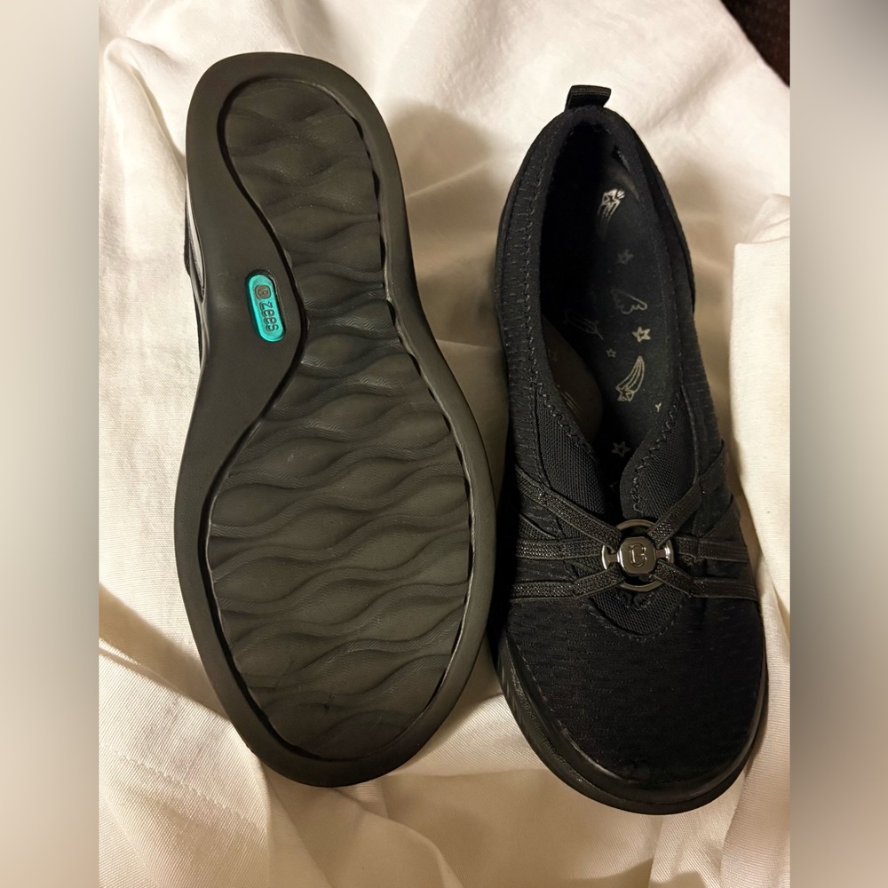 Bzees Black Slip-On Casual Flats with Subtle Bow Accent